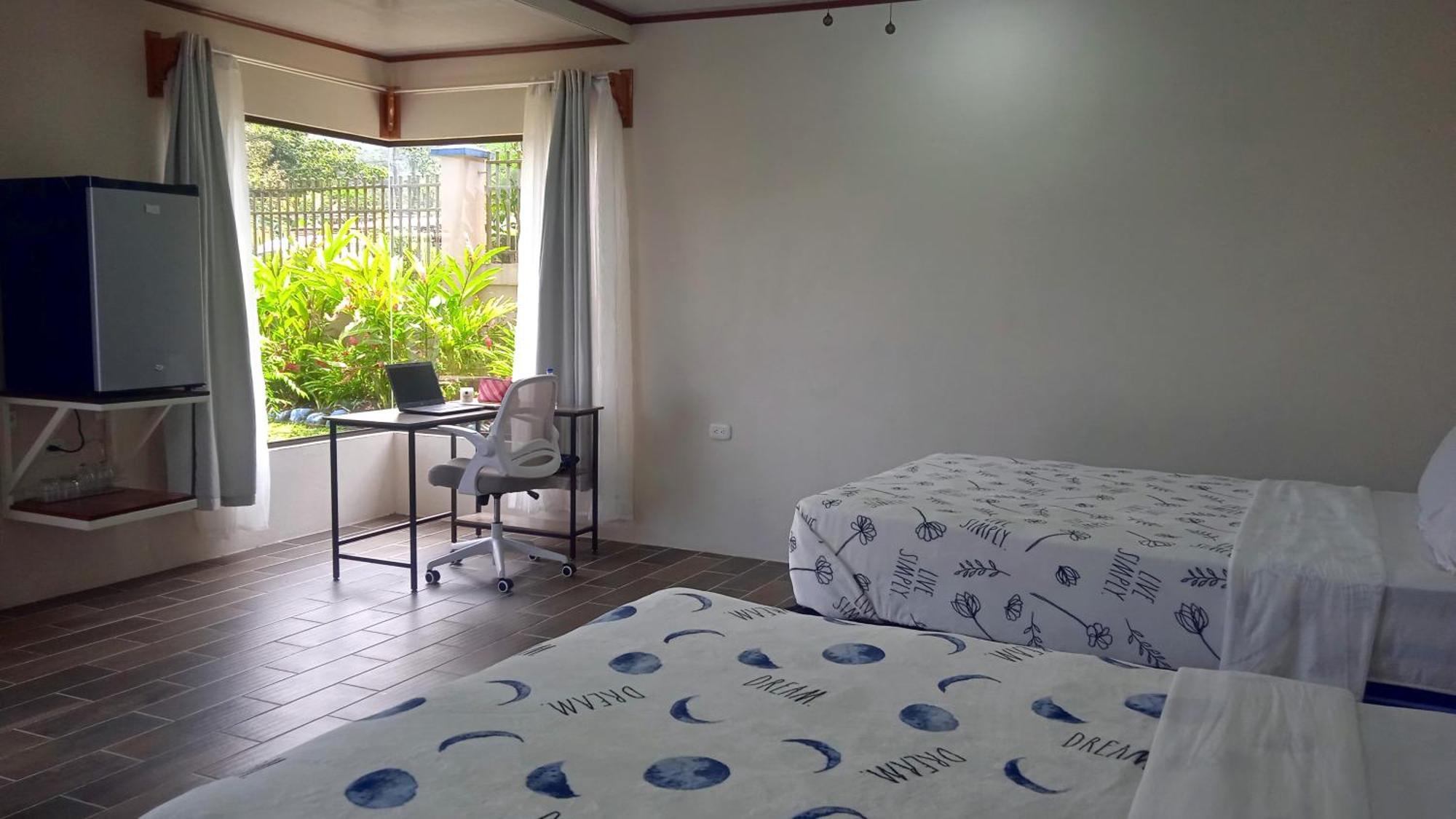 Villas Lux Arenal Ла Фортуна Экстерьер фото