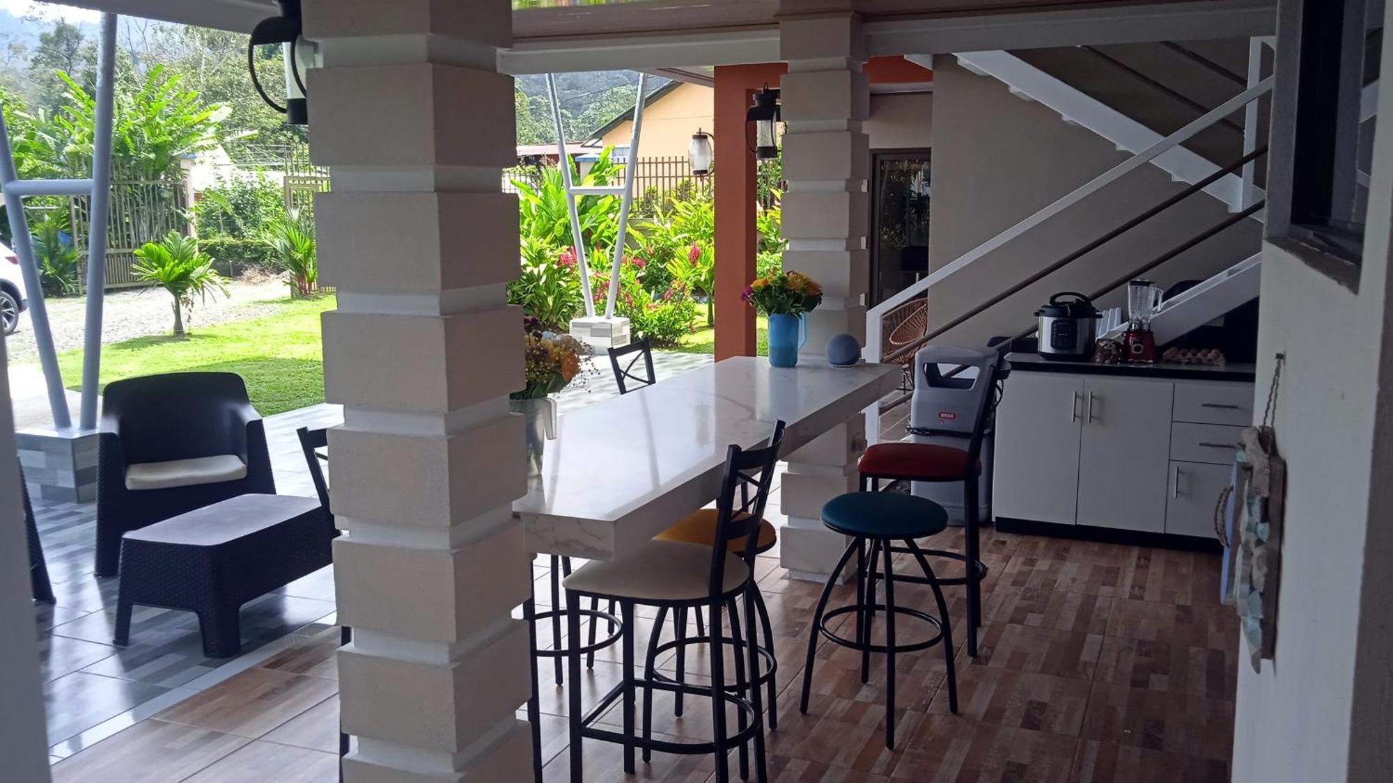Villas Lux Arenal Ла Фортуна Экстерьер фото