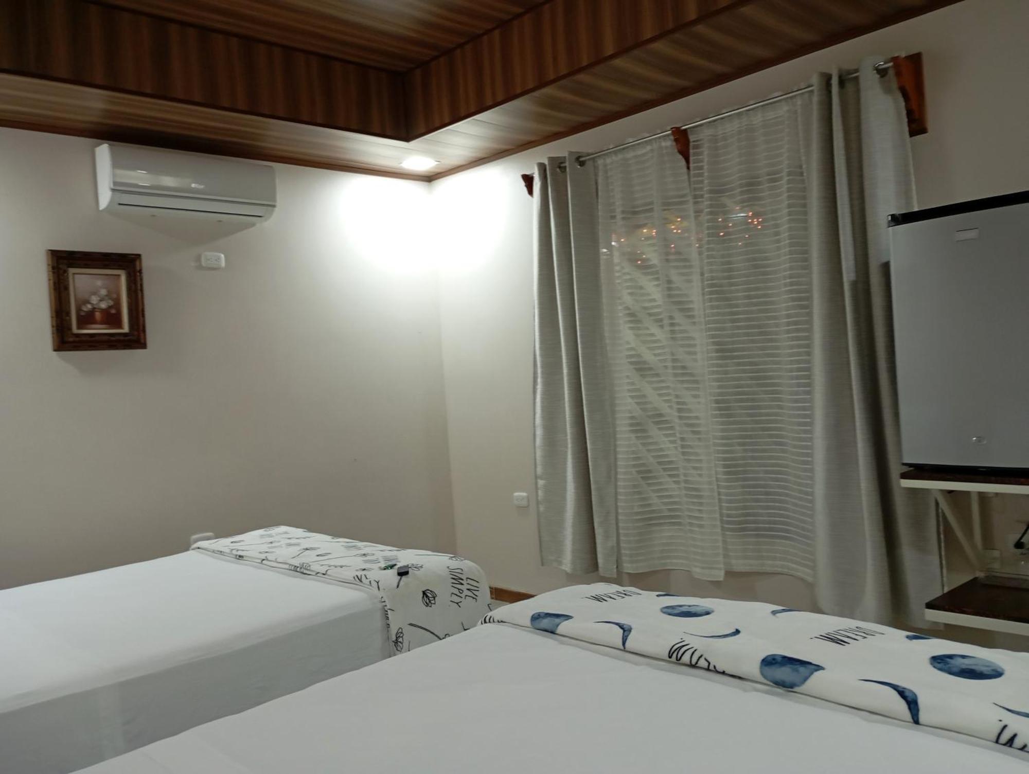 Villas Lux Arenal Ла Фортуна Экстерьер фото